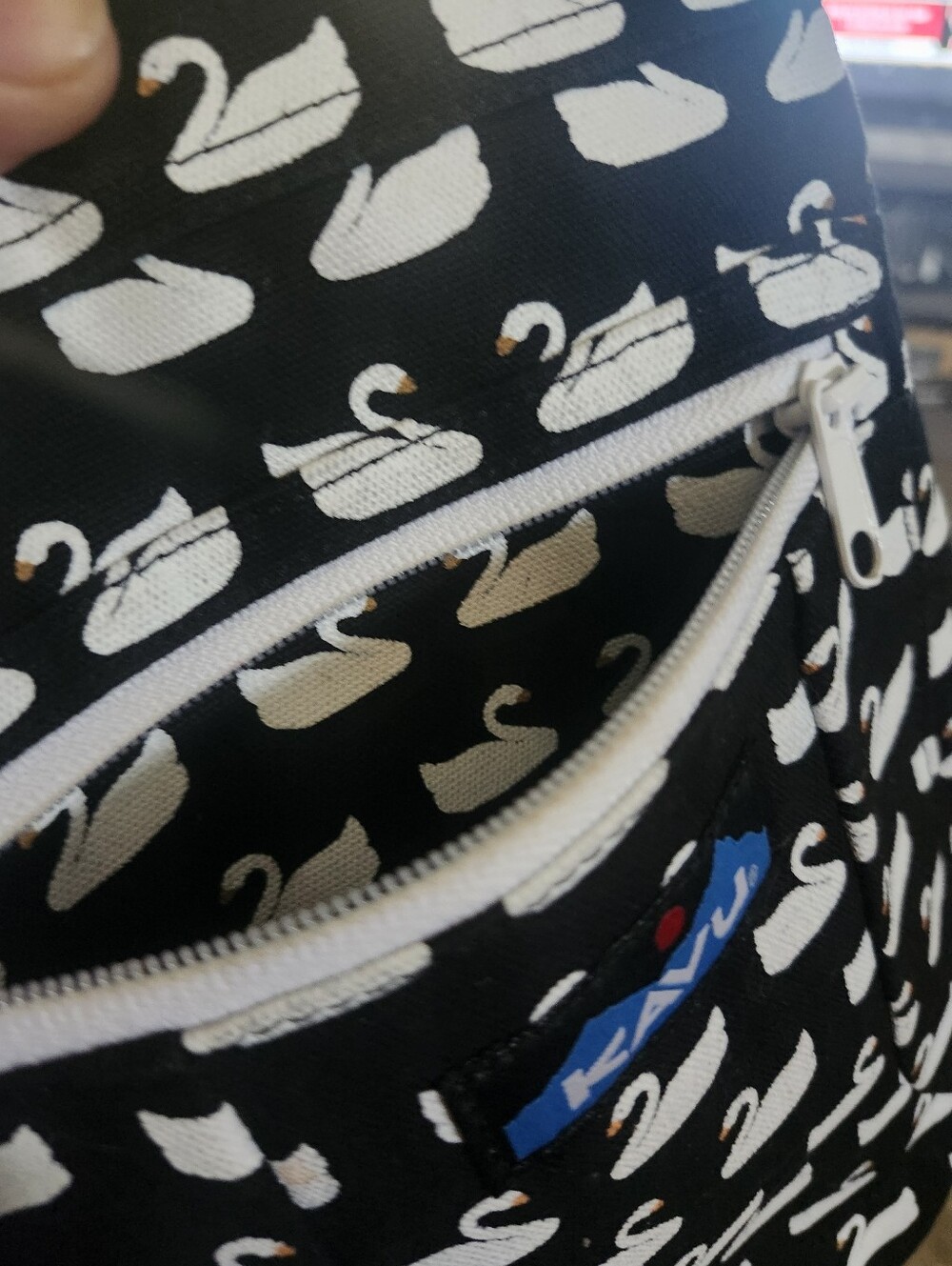 Kavu Black & White Swan Pattern Crossbody - Picture 3 of 5